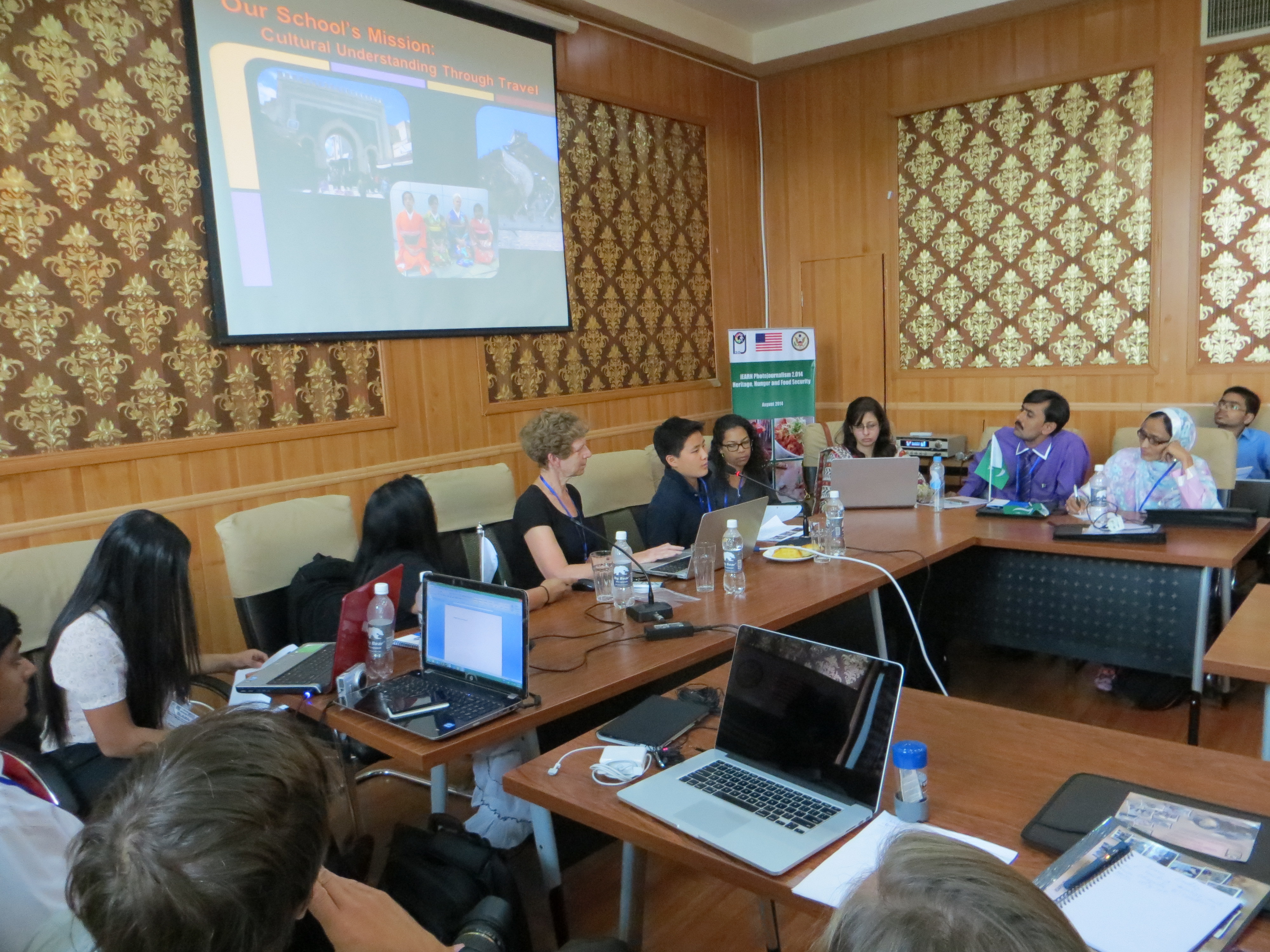 Photjournalism 2 014 Tajikistan Group Presentations